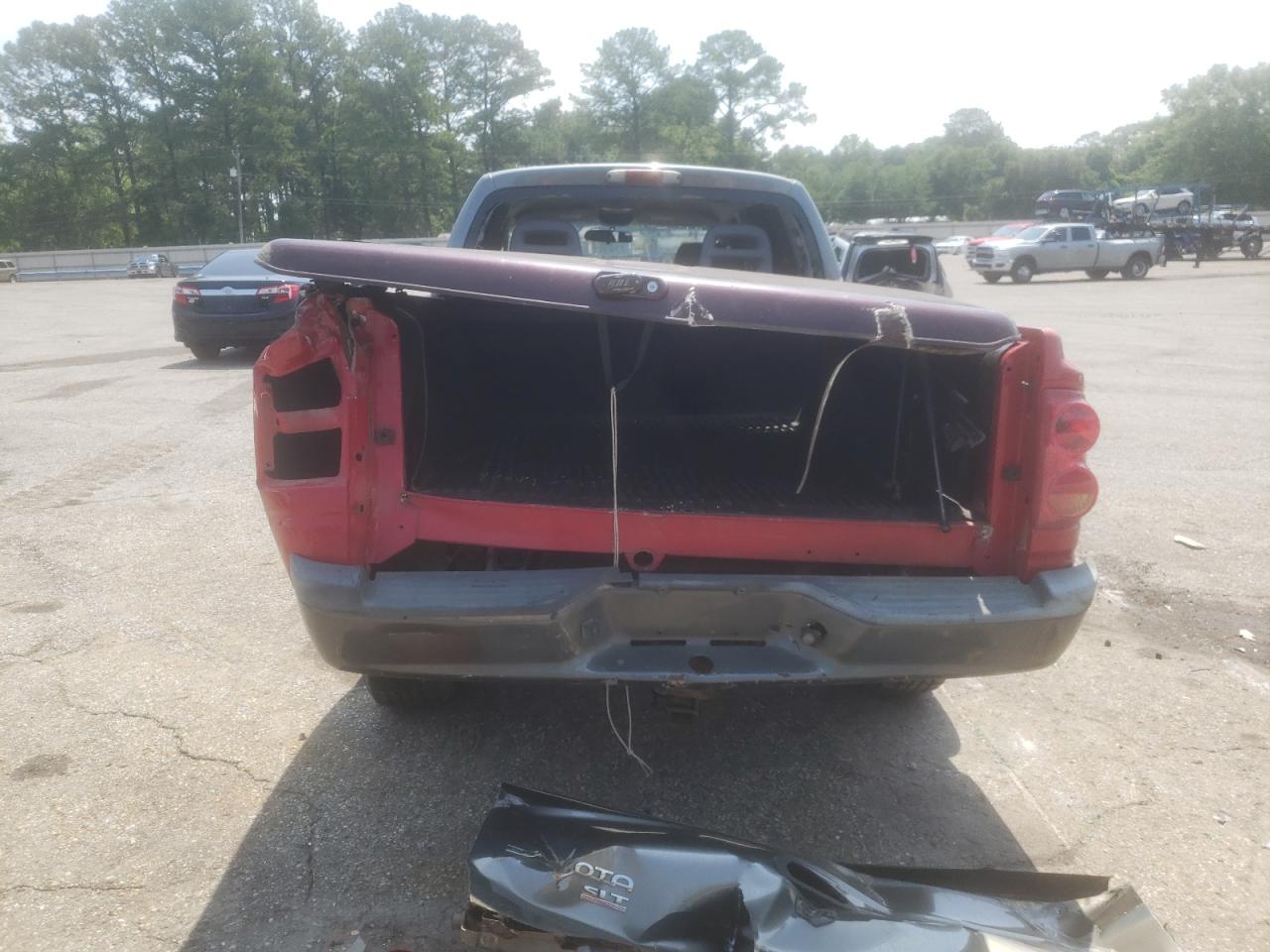 Photo 9 from auction – 2005 DODGE DAKOTA QUA with VIN 1D7HW48NX5S139286