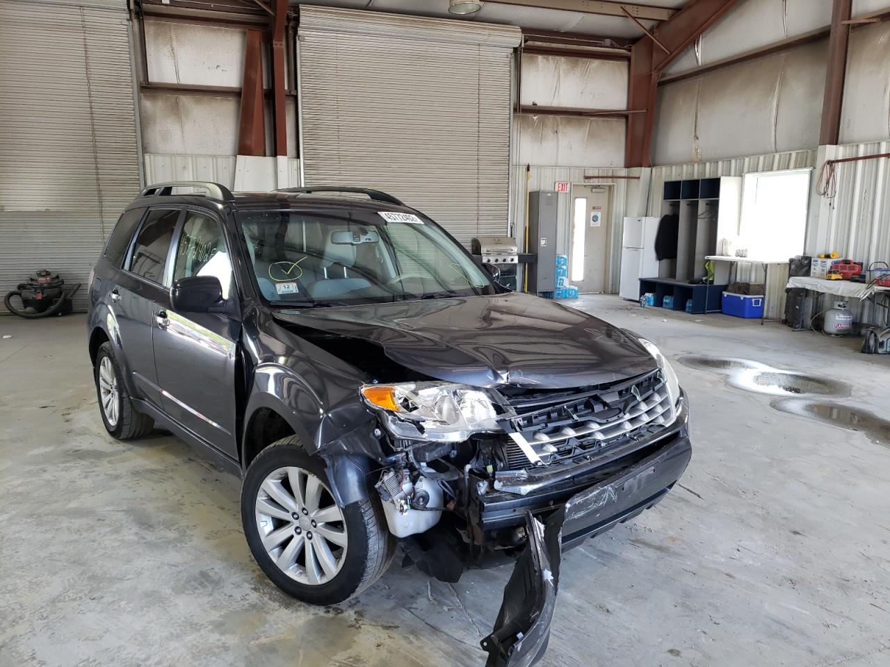 SUBARU FORESTER 2 2012 with VIN JF2SHACCXCH466846 - Photo from auction