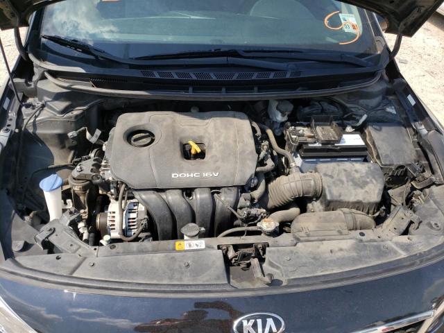 Photo 7 from auction – 2018 KIA FORTE LX with VIN 3KPFL4A71JE200060