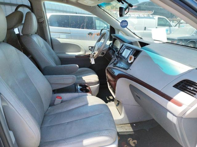 Photo 5 from auction – 2014 TOYOTA SIENNA XLE with VIN 5TDYK3DC7ES412262
