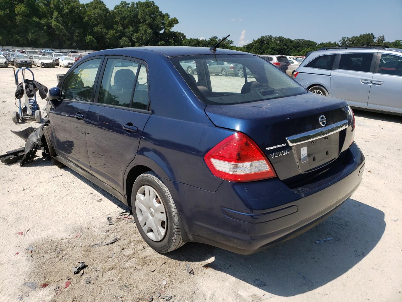 Фото 3 с аукциона – 2011 NISSAN VERSA S с VIN 3N1BC1AP5BL475539