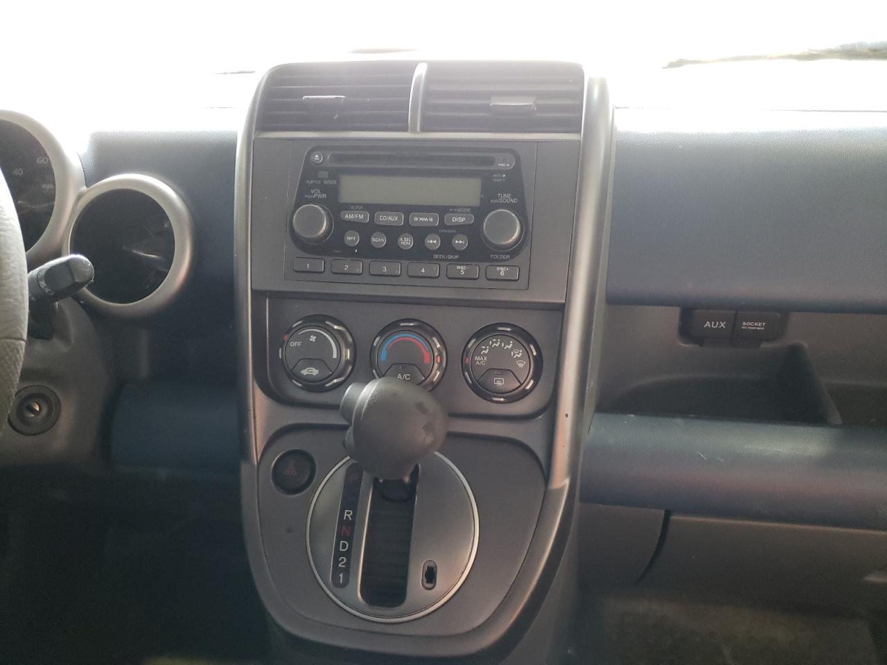 Photo 9 from auction – 2005 HONDA ELEMENT EX with VIN 5J6YH28695L030078