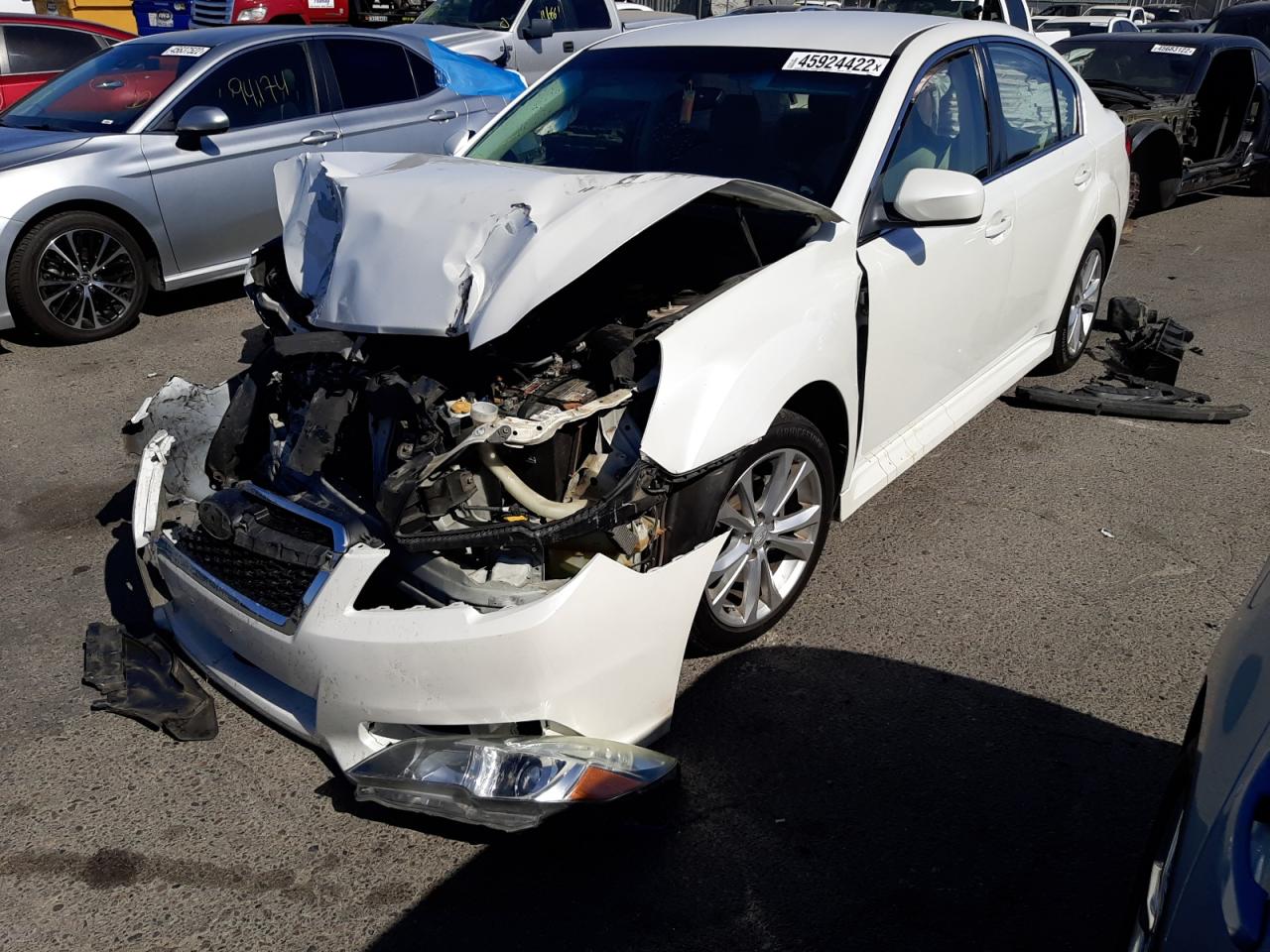 Photo 2 from auction – 2013 SUBARU LEGACY 2.5 with VIN 4S3BMBB66D3019151