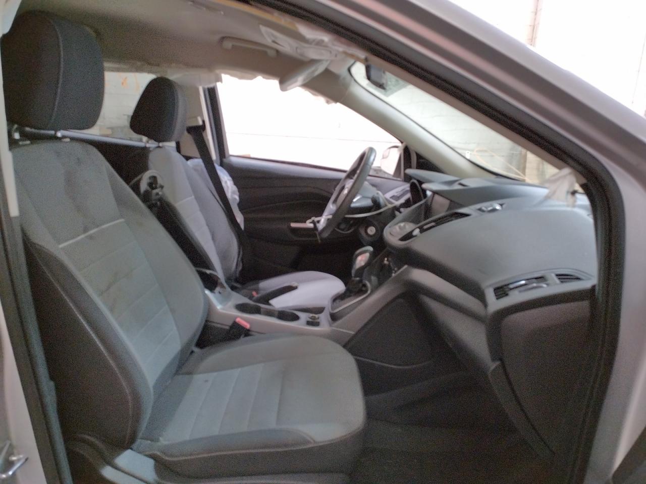 Photo 5 from auction – 2013 FORD ESCAPE SE with VIN 1FMCU0GX3DUB20471