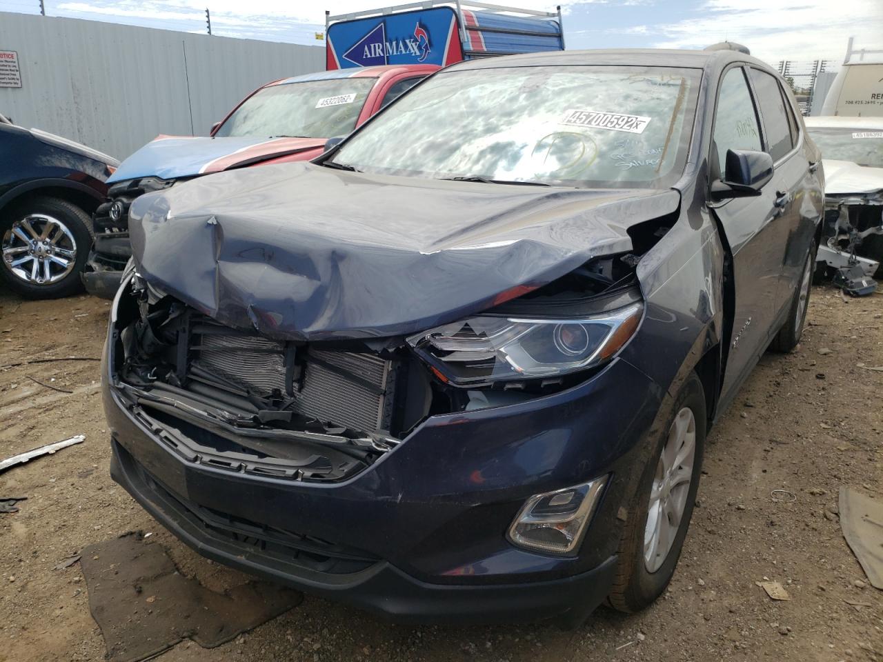 Photo 2 from auction – 2018 CHEVROLET EQUINOX LT with VIN 3GNAXJEV0JS607821