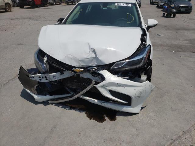 Photo 9 from auction – 2017 CHEVROLET CRUZE LT with VIN 3G1BE6SM2HS589806