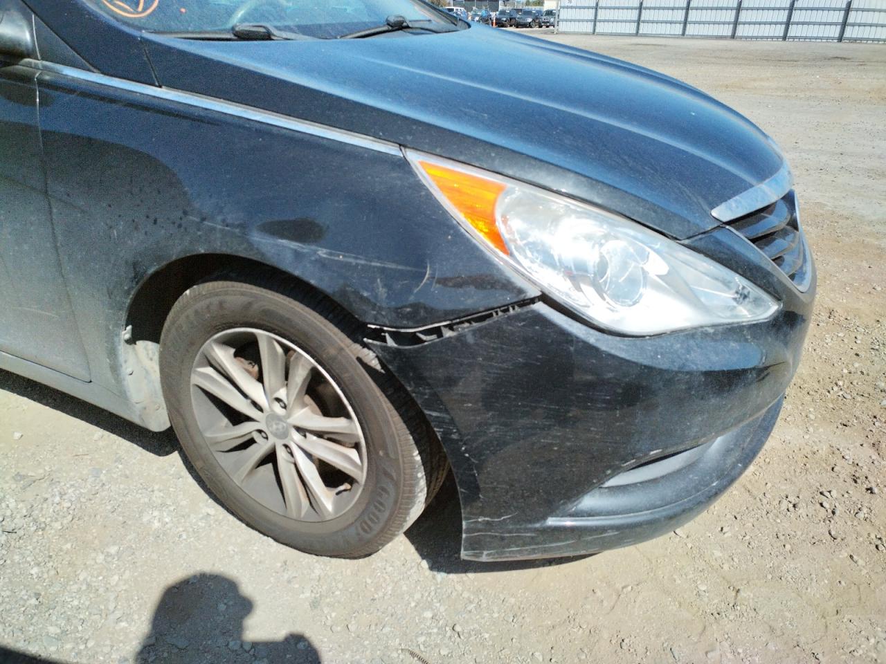 Photo 9 from auction – 2012 HYUNDAI SONATA GLS with VIN 5NPEB4AC6CH331334
