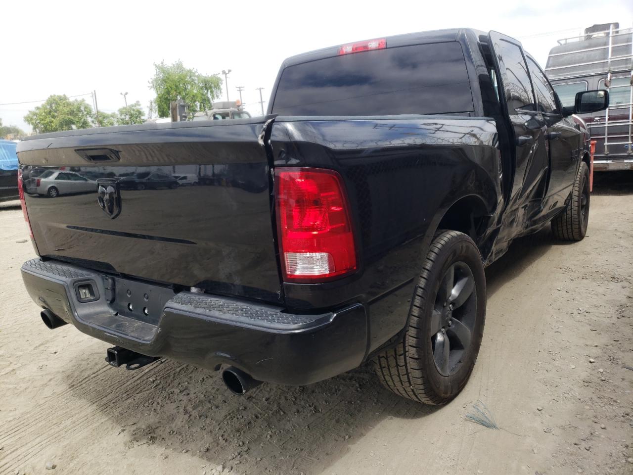 Photo 4 from auction – 2017 RAM 1500 ST with VIN 3C6RR6KT8HG696029