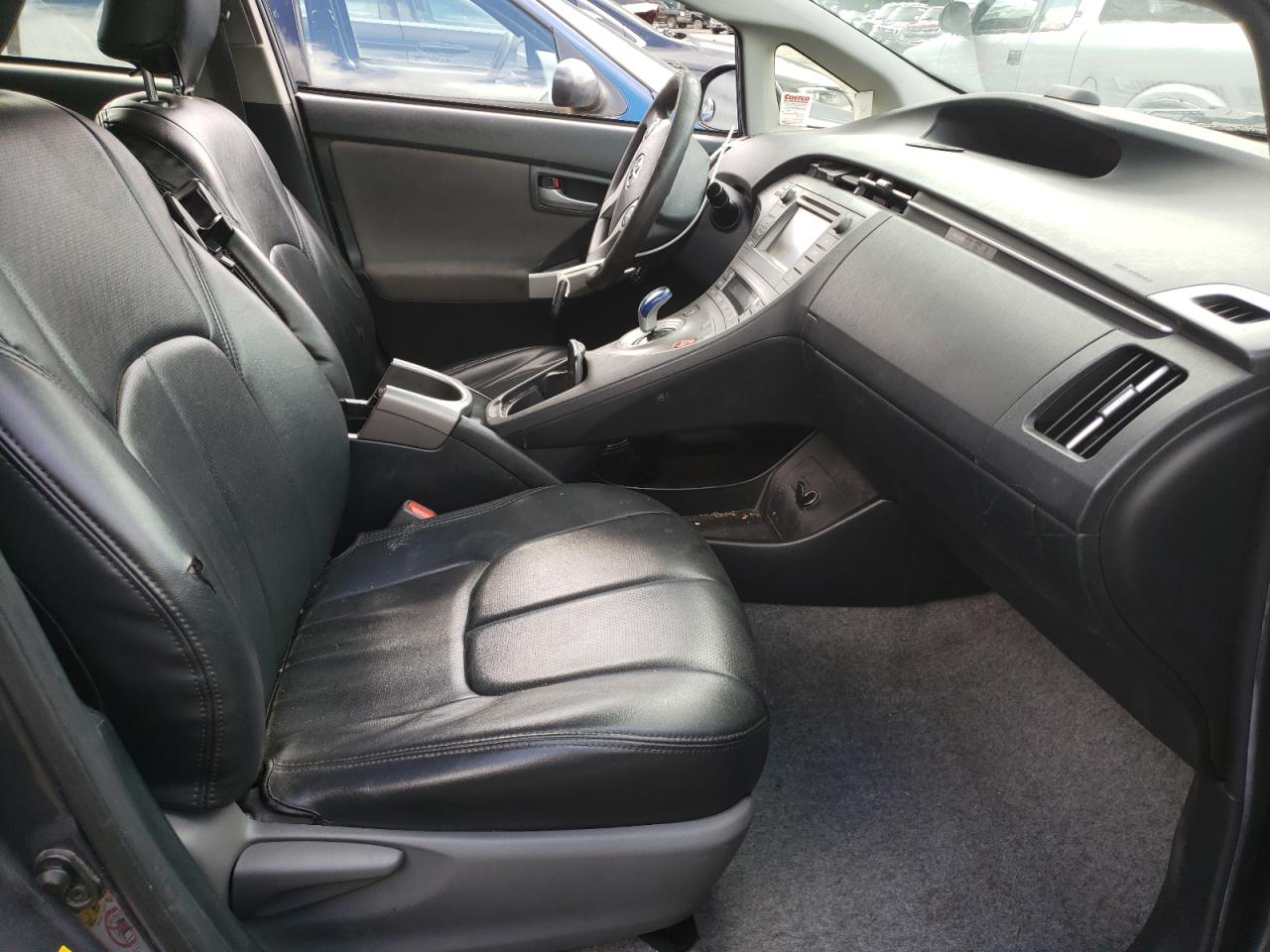 Photo 19 from auction – 2015 TOYOTA PRIUS with VIN JTDKN3DU5F1895237