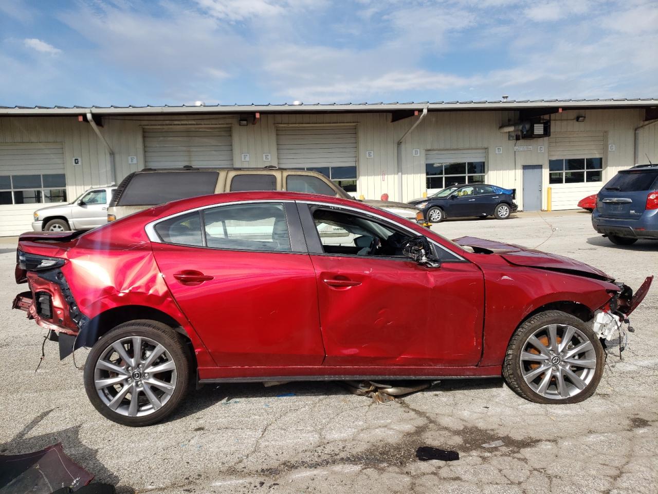 Photo 9 from auction – 2021 MAZDA 3 PREFERRE with VIN 3MZBPBCL9MM201773