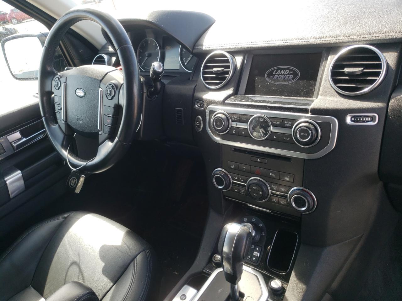 Photo 9 from auction – 2012 LAND ROVER LR4 HSE LU with VIN SALAK2D45CA622351
