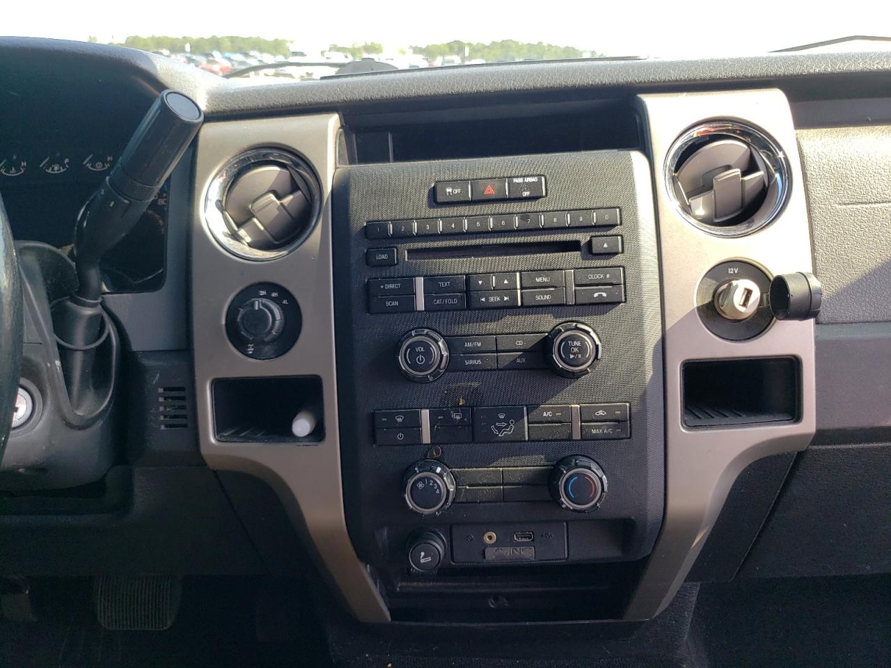 Photo 9 from auction – 2011 FORD F150 SUPER with VIN 1FTFW1EF9BFC63230