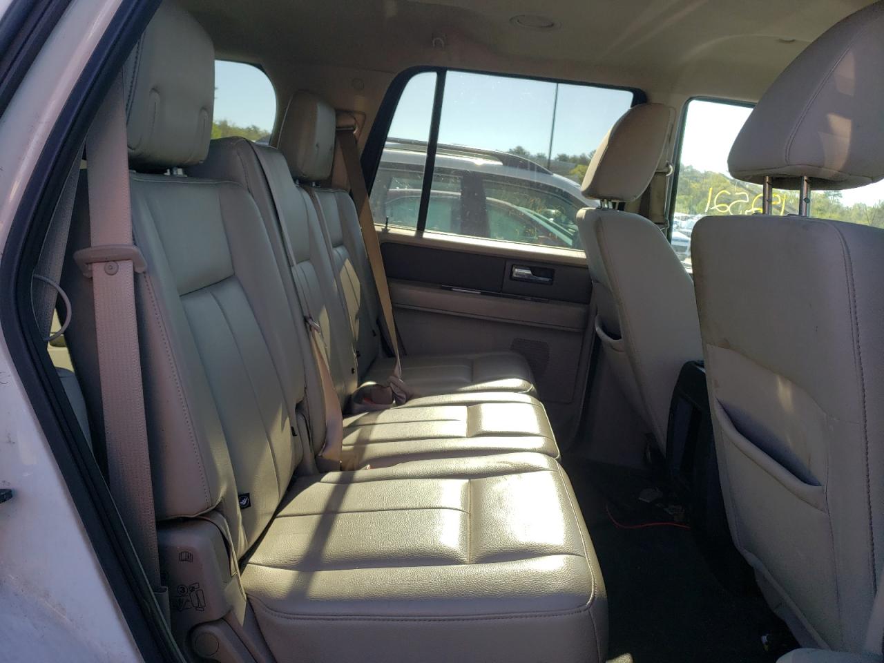 Photo 6 from auction – 2009 FORD EXPEDITION with VIN 1FMFU16519EB27018