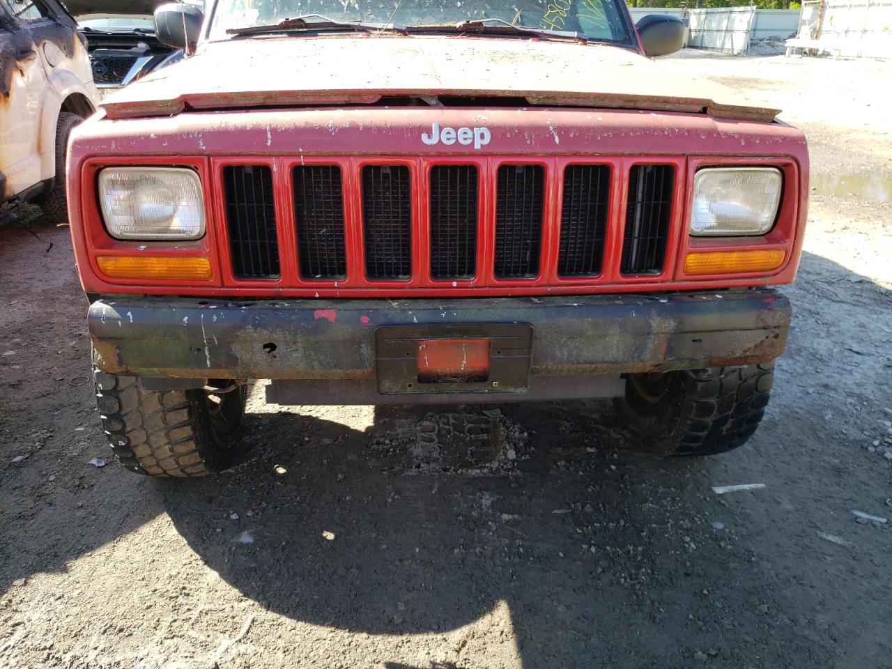 Photo 9 from auction – 1998 JEEP CHEROKEE with VIN 1J4FJ68S0WL126635