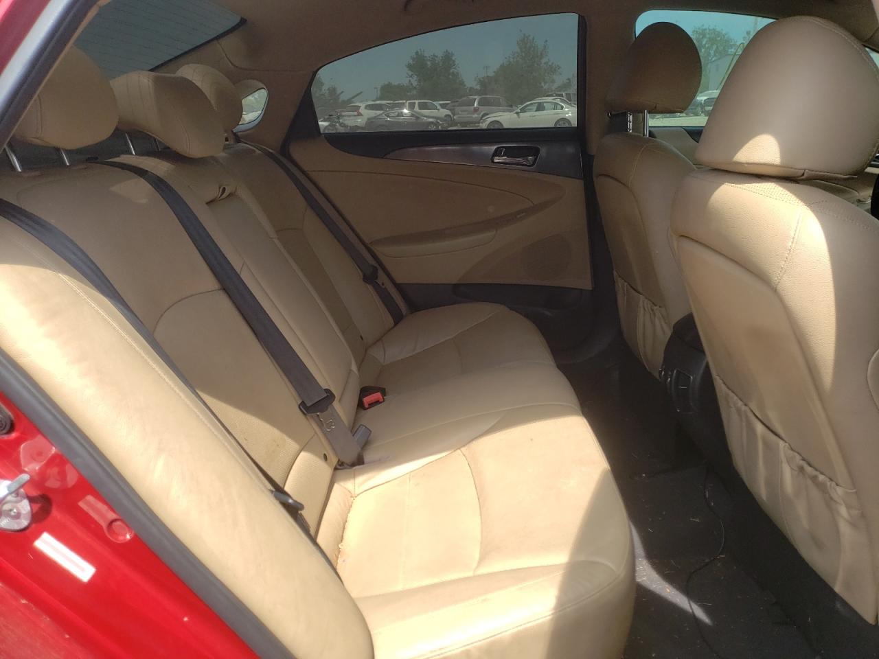 Photo 6 from auction – 2012 HYUNDAI SONATA HYB with VIN KMHEC4A45CA033415