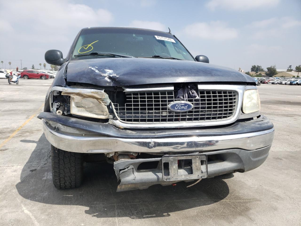 Photo 9 from auction – 2000 FORD EXPEDITION with VIN 1FMRU156XYLC17558