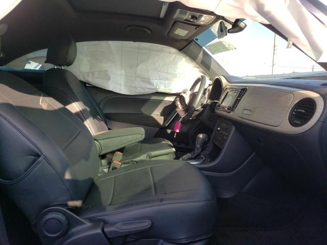 Photo 5 from auction – 2018 VOLKSWAGEN BEETLE S with VIN 3VWFD7AT5JM704870