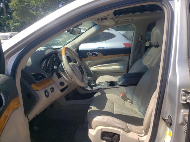 Photo 5 from auction – 2010 LINCOLN MKT with VIN 2LMHJ5AT6ABJ50068
