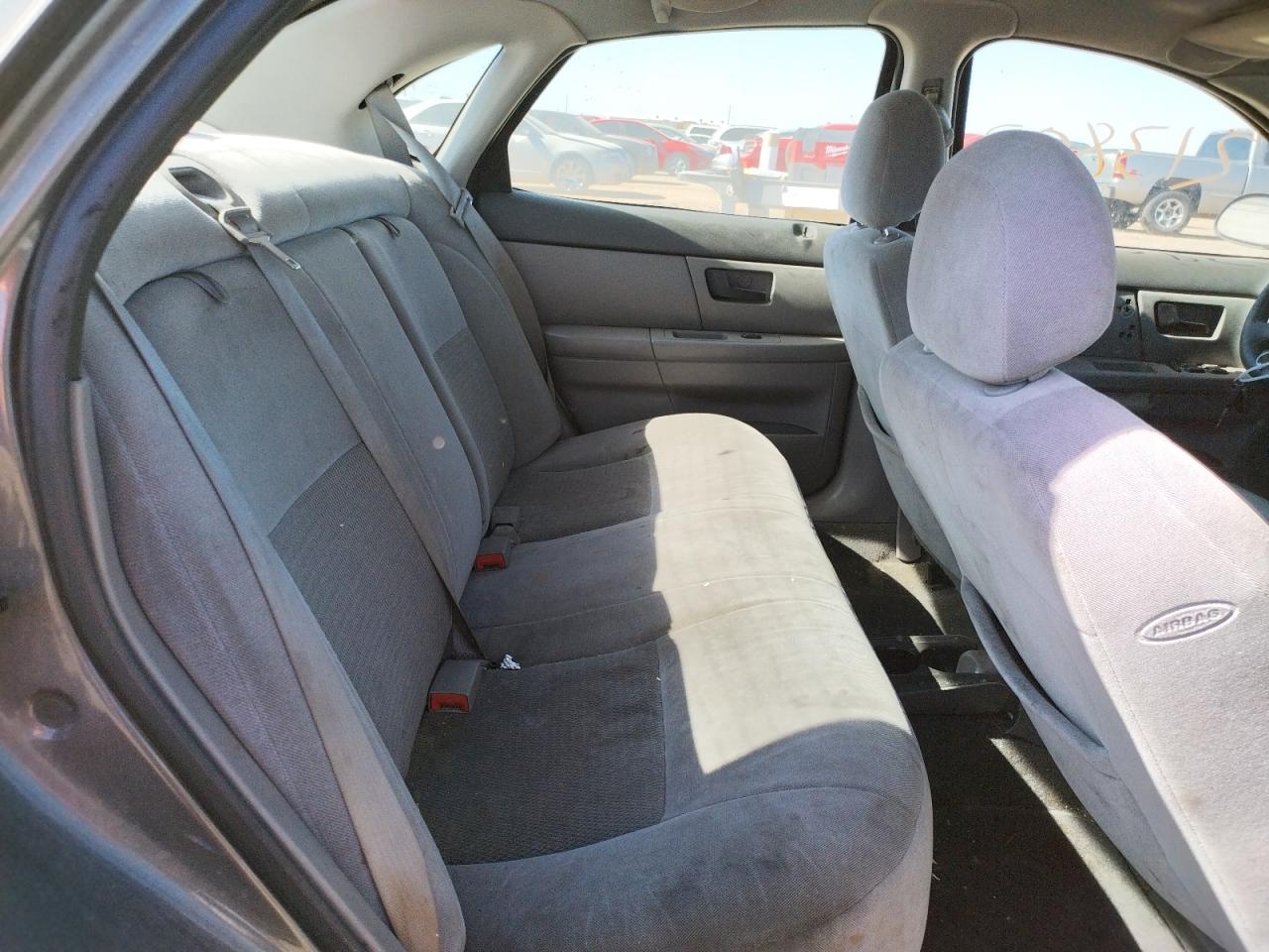 Photo 6 from auction – 2005 FORD TAURUS SE with VIN 1FAHP53U05A185670
