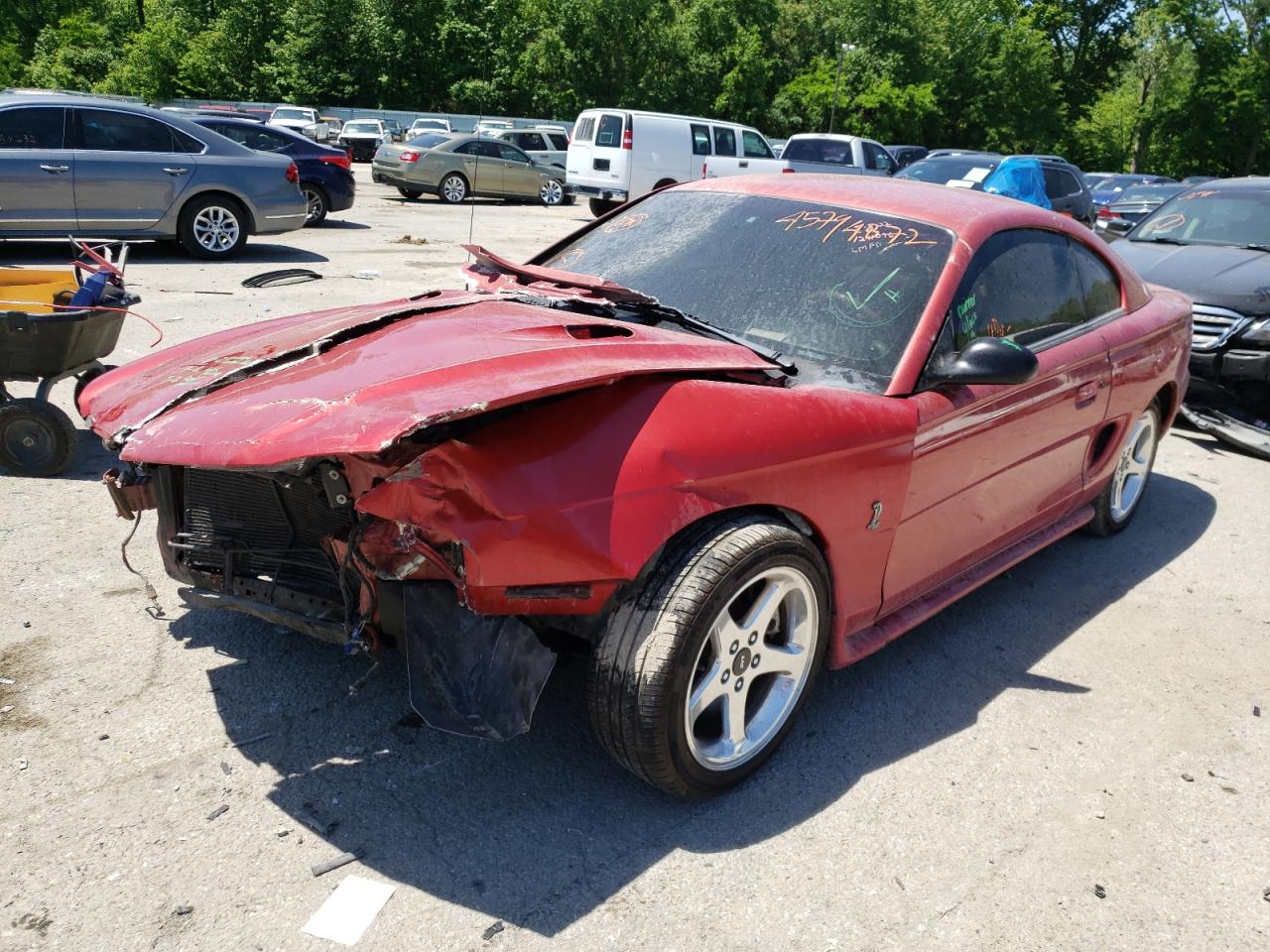 Photo 2 from auction – 1998 FORD MUSTANG CO with VIN 1FAFP47VXWF210406