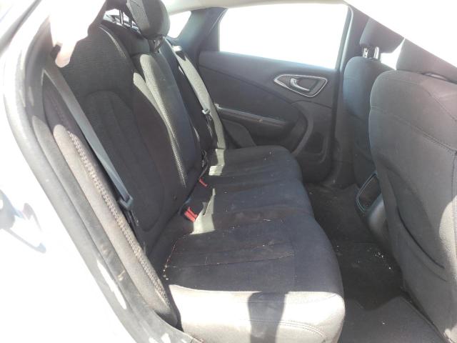 Photo 6 from auction – 2015 CHRYSLER 200 LIMITE with VIN 1C3CCCAB5FN584501