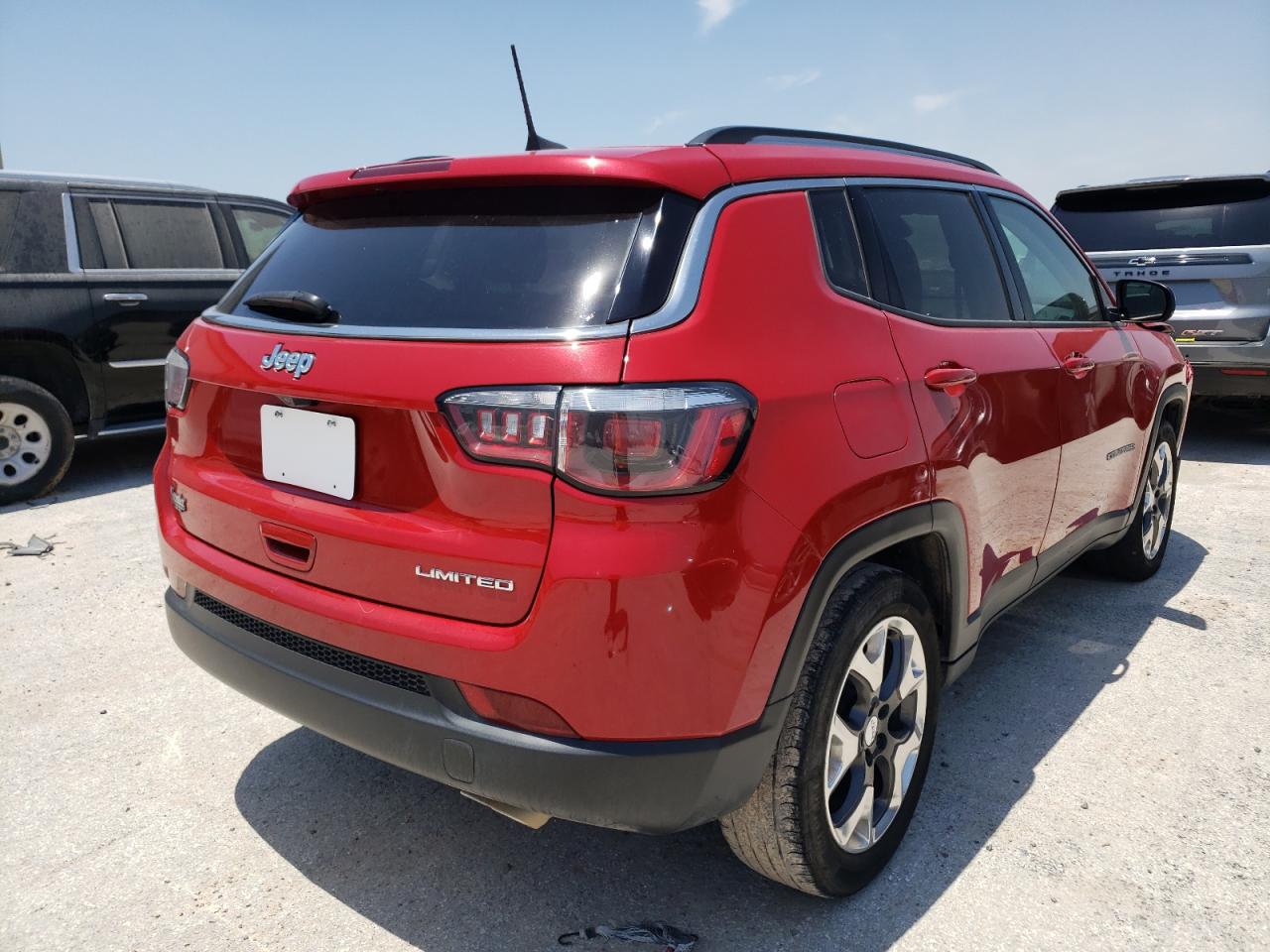 Photo 4 from auction – 2019 JEEP COMPASS LI with VIN 3C4NJCCB1KT772613