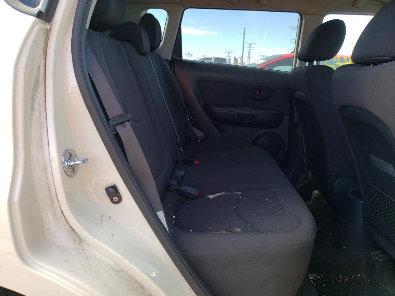 Photo 6 from auction – 2012 KIA SOUL with VIN KNDJT2A51C7428060