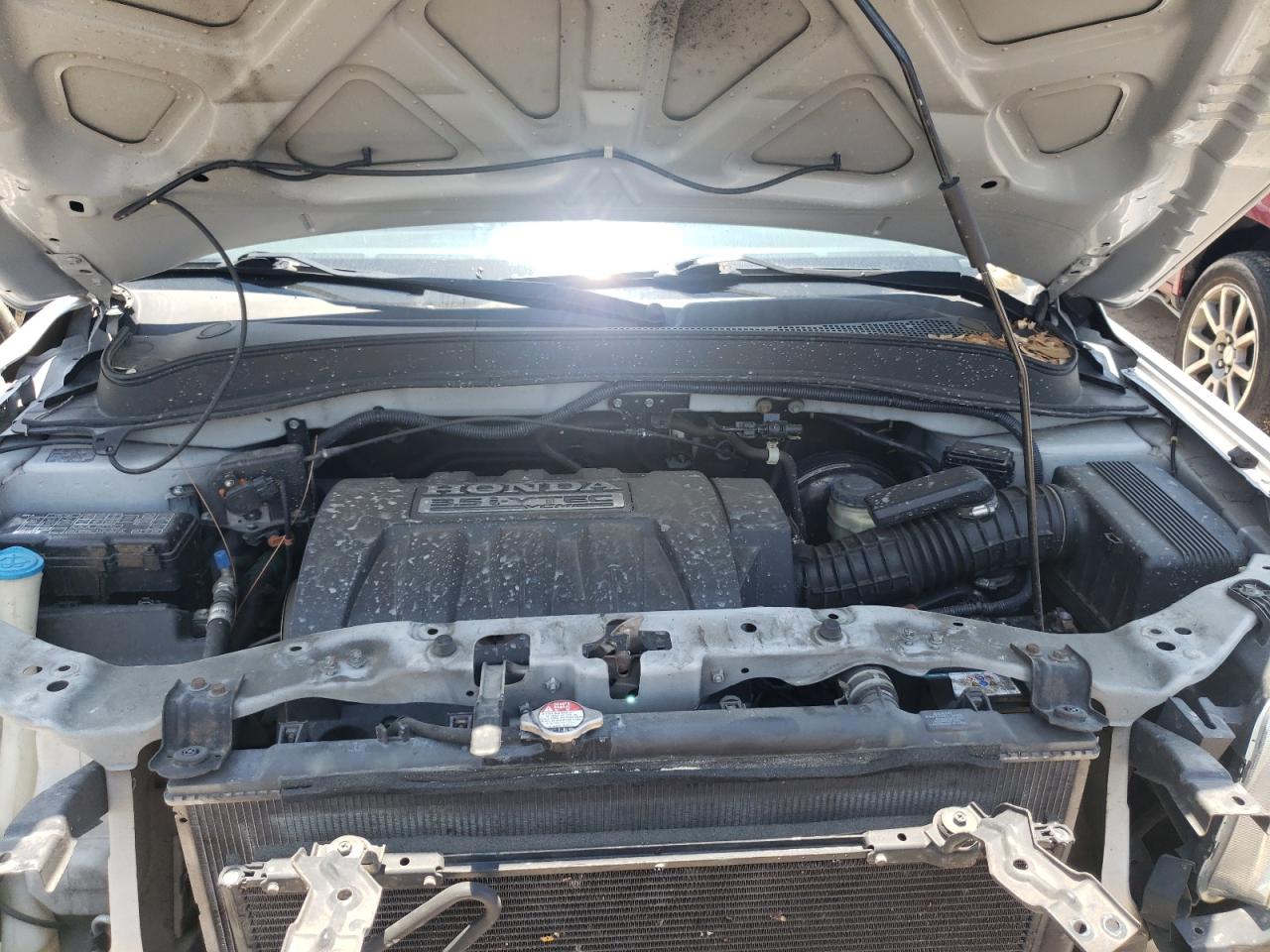 Photo 7 from auction – 2006 HONDA PILOT EX with VIN 5FNYF28766B030872