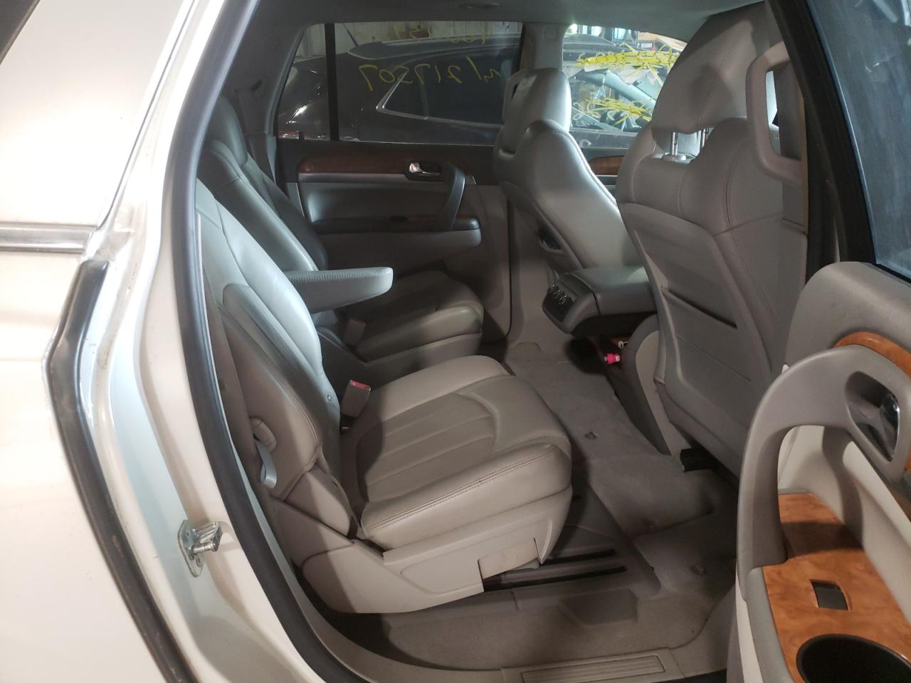 Photo 6 from auction – 2009 BUICK ENCLAVE CX with VIN 5GAER23D89J195196
