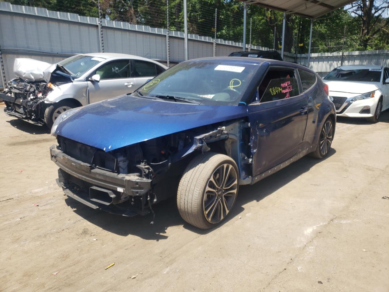Photo 2 from auction – 2016 HYUNDAI VELOSTER T with VIN KMHTC6AE3GU275278