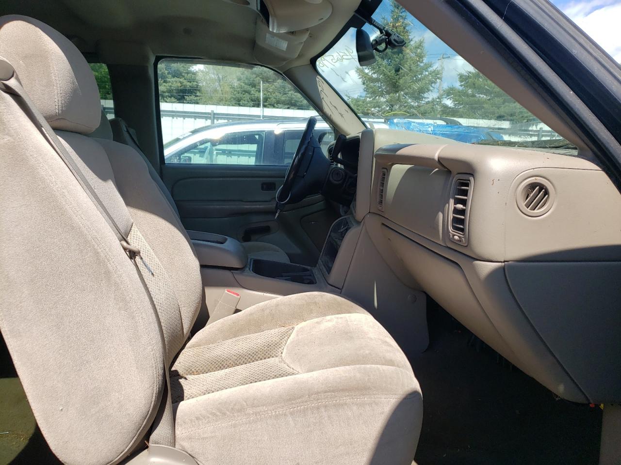 Photo 5 from auction – 2007 CHEVROLET SILVERADO with VIN 1GCEK19B47E104319