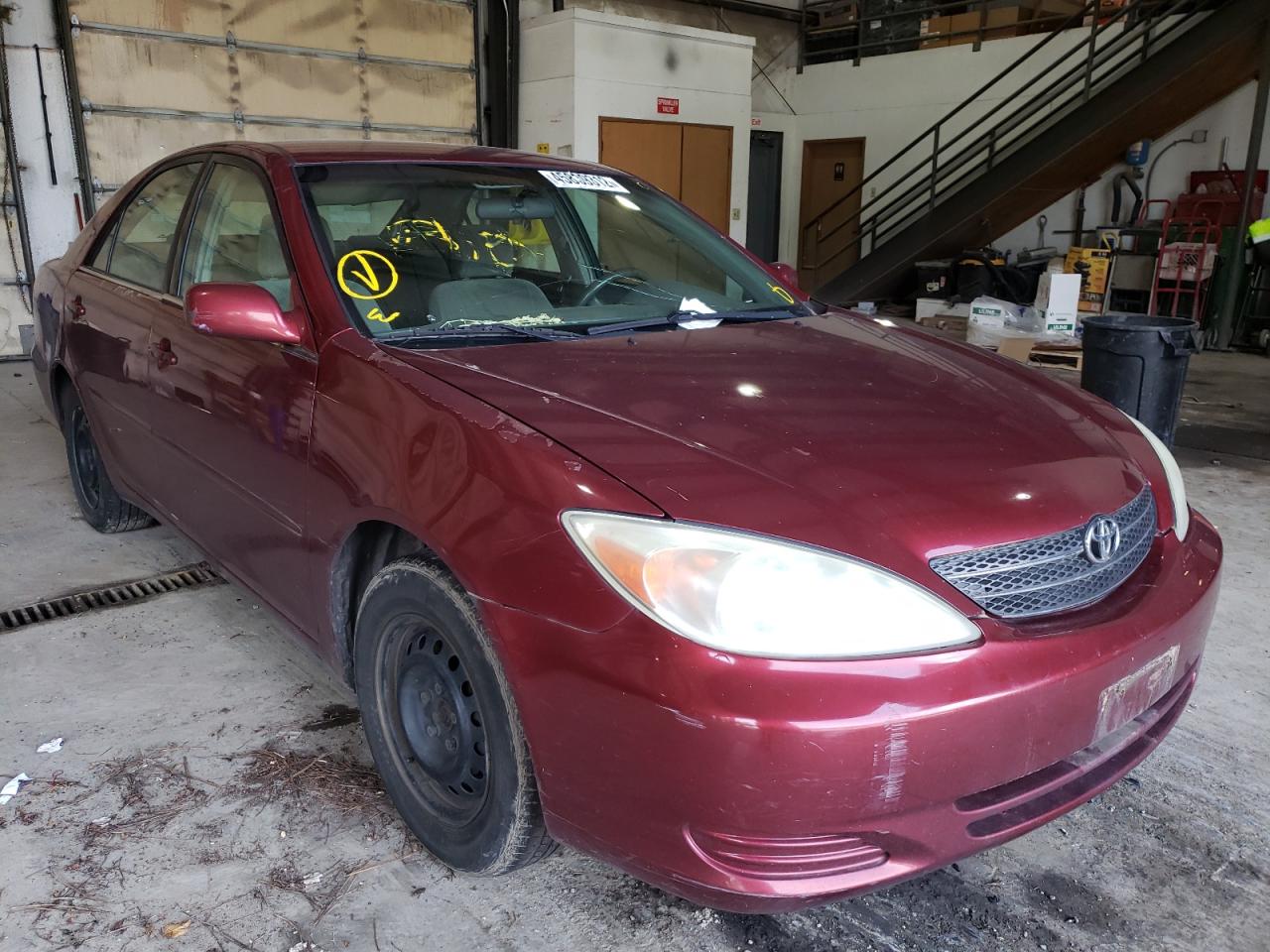 TOYOTA CAMRY LE 2003 with VIN 4T1BE32K23U221795 - Photo from auction