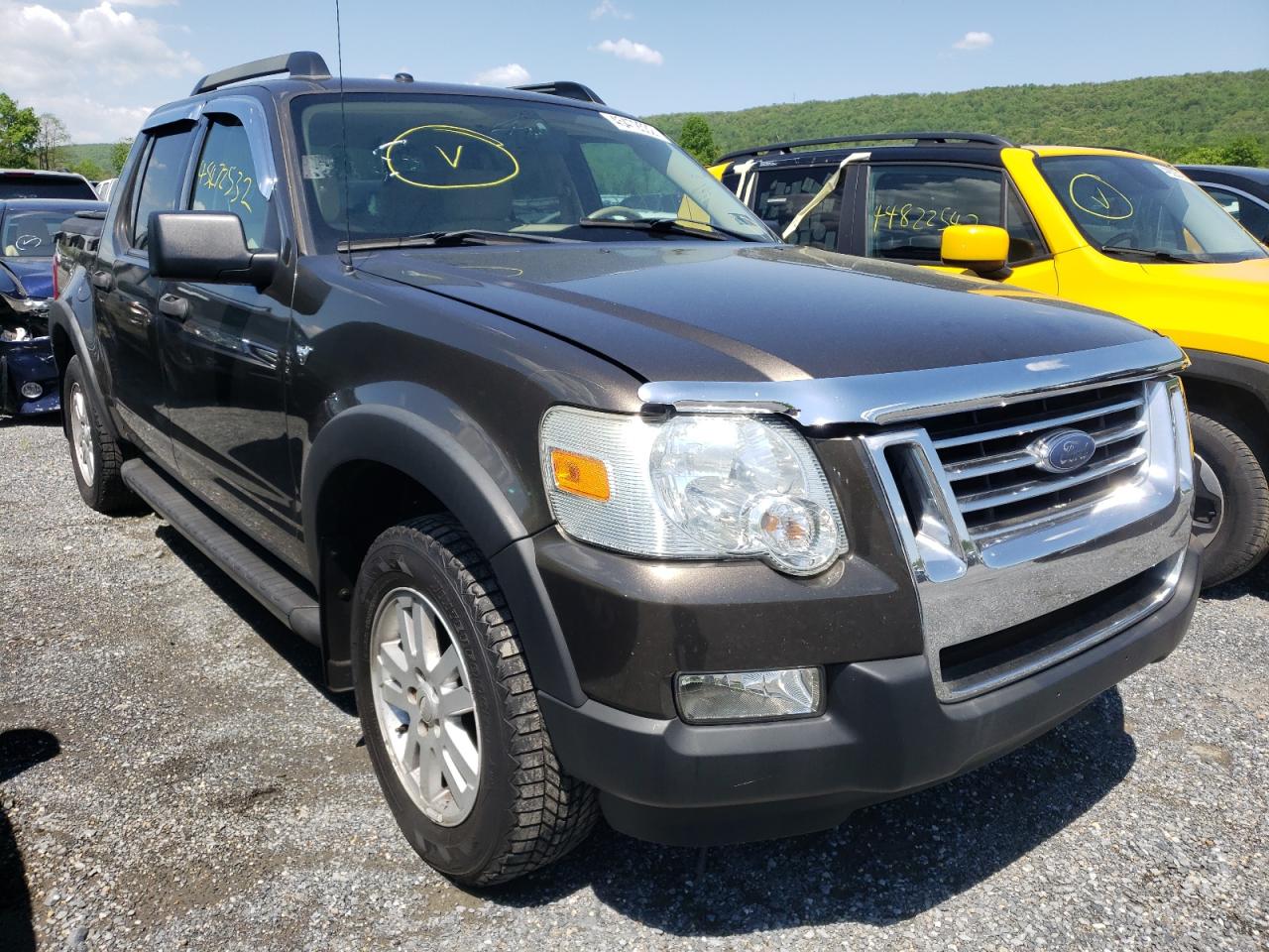 Photo 15 from auction – 2008 FORD EXPLORER S with VIN 1FMEU51848UA28282