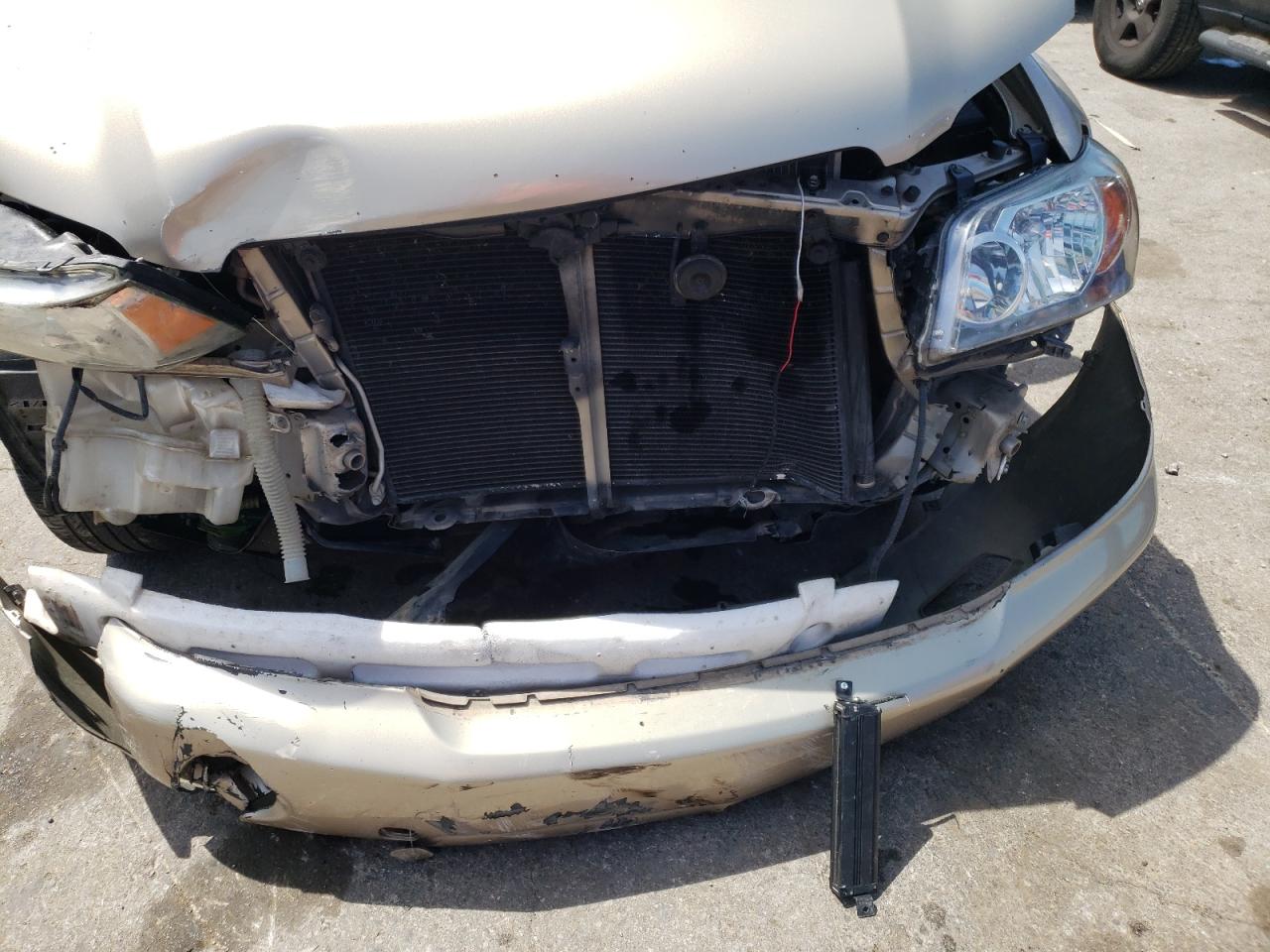 Photo 9 from auction – 2004 TOYOTA HIGHLANDER with VIN JTEHD21AX40028805