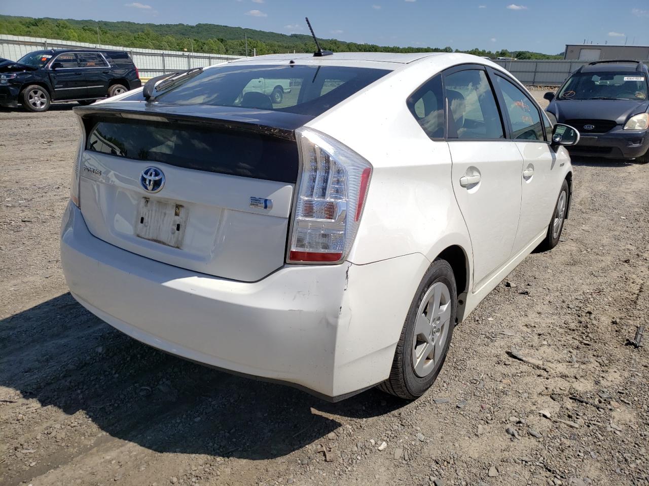 Photo 4 from auction – 2011 TOYOTA PRIUS with VIN JTDKN3DU3B5328527