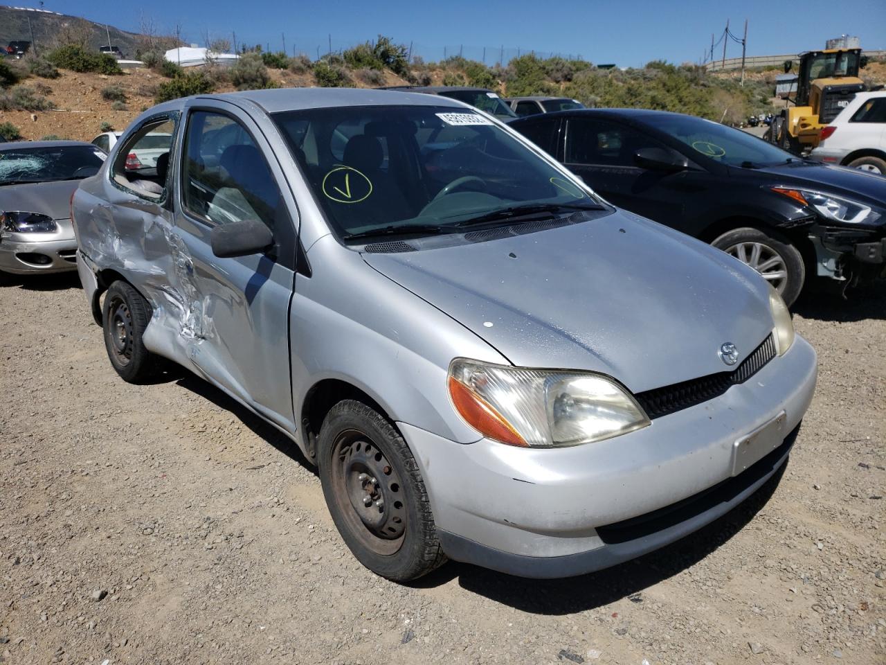 TOYOTA ECHO 2000 with VIN JTDAT1238Y0040010 - Photo from auction