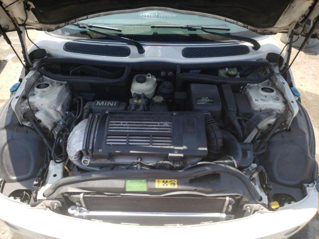 Photo 7 from auction – 2007 MINI COOPER with VIN WMWRH33577TL94112