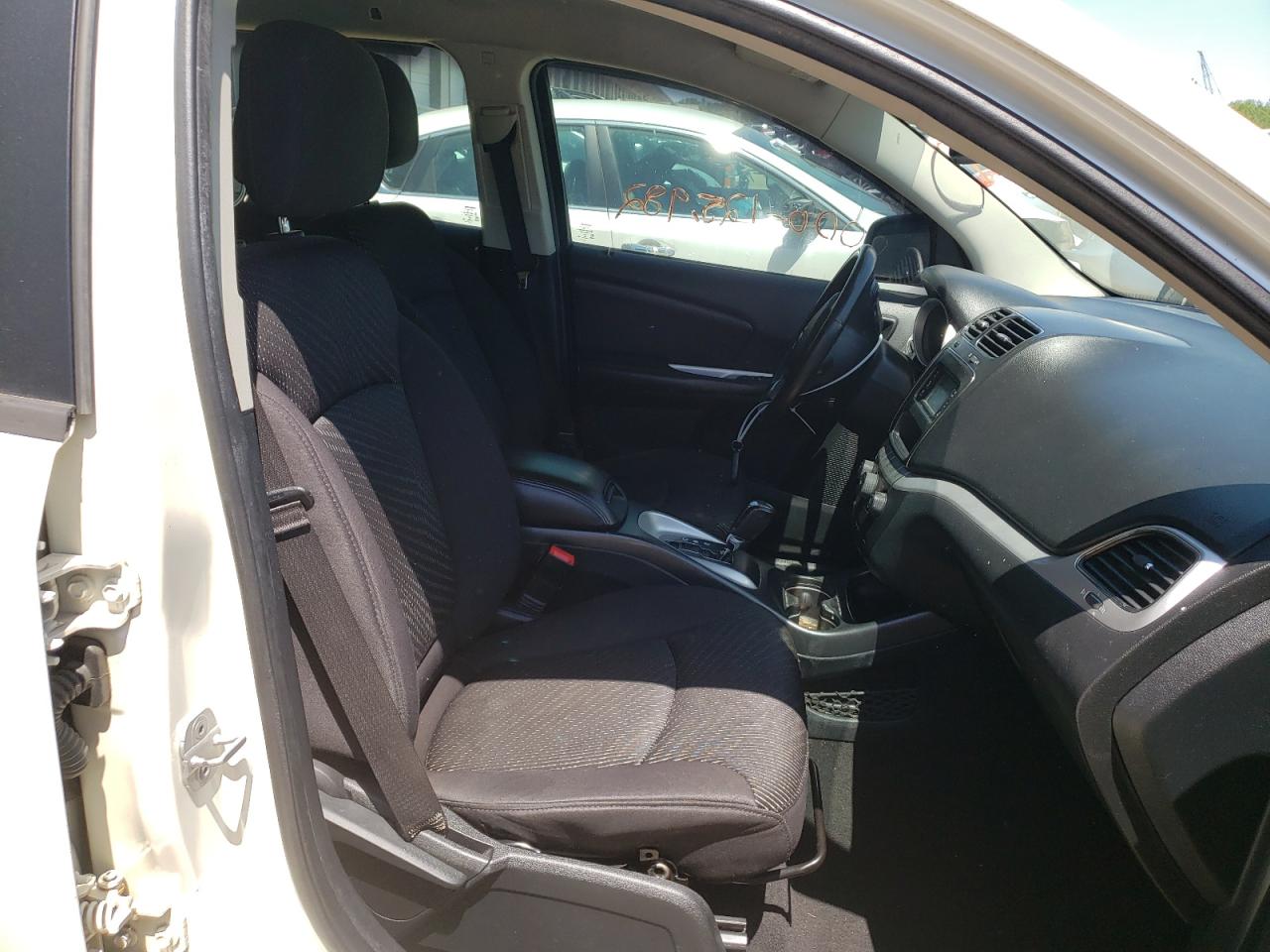 Фото 5 с аукциона – 2014 DODGE JOURNEY SE с VIN 3C4PDCAB3ET133012
