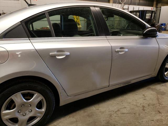 Photo 9 from auction – 2012 CHEVROLET CRUZE LS with VIN 1G1PC5SH2C7201408