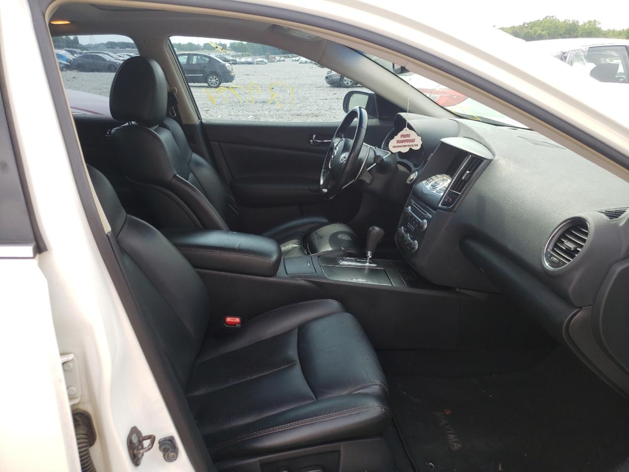 Photo 5 from auction – 2010 NISSAN MAXIMA S with VIN 1N4AA5AP7AC852829