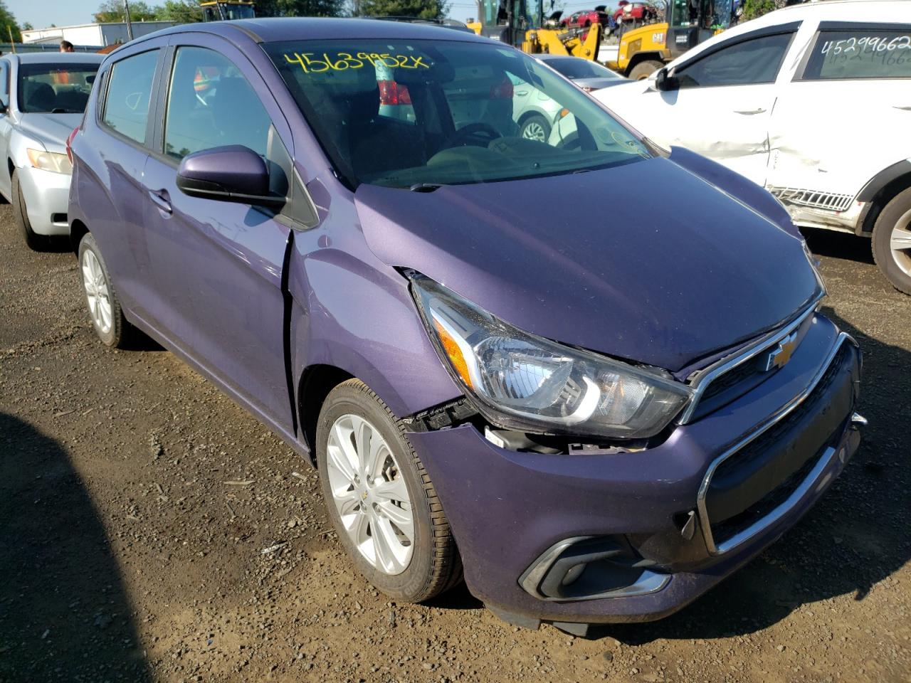 CHEVROLET SPARK 1LT 2017 with VIN KL8CD6SA6HC712963 - Photo from auction