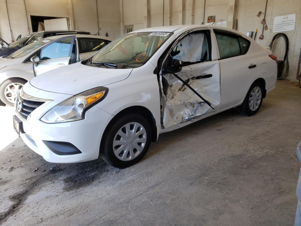 Photo 14 from auction – 2016 NISSAN VERSA S with VIN 3N1CN7AP2GL885174