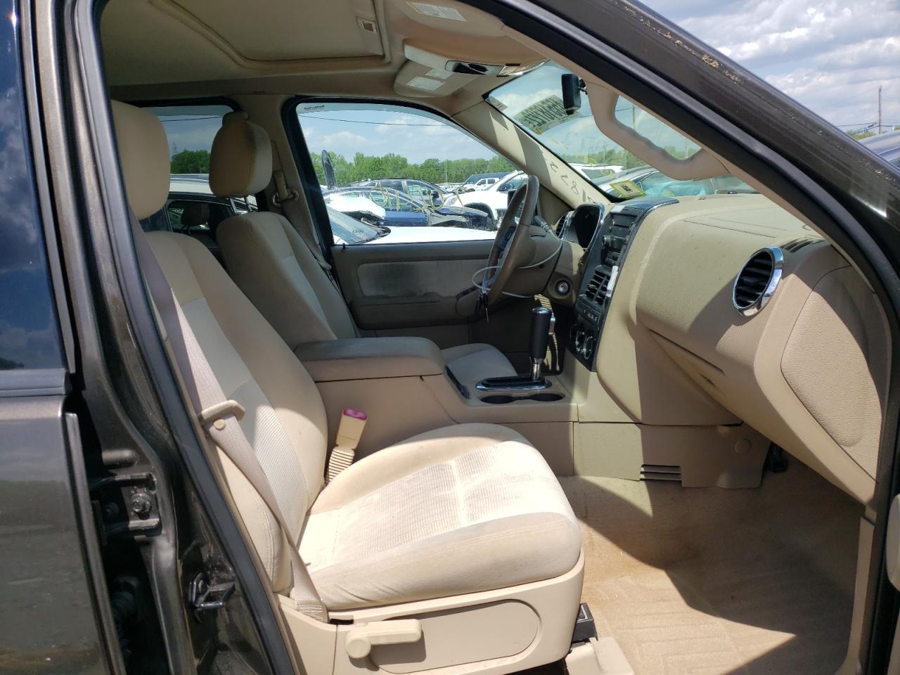 Фото 5 с аукциона – 2008 FORD EXPLORER X с VIN 1FMEU73E78UB35695