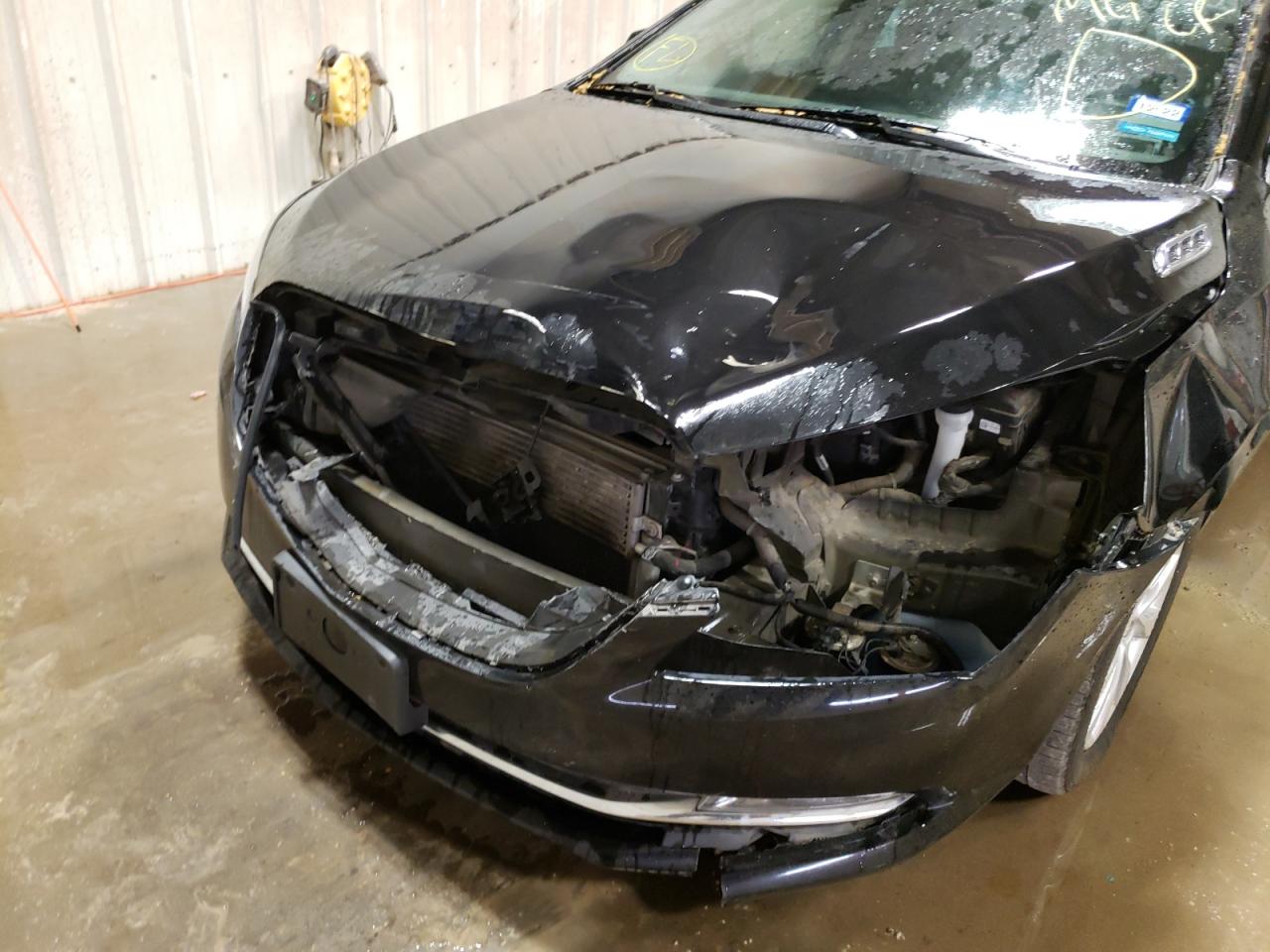 Photo 20 from auction – 2016 BUICK LACROSSE with VIN 1G4GA5GR2GF205920