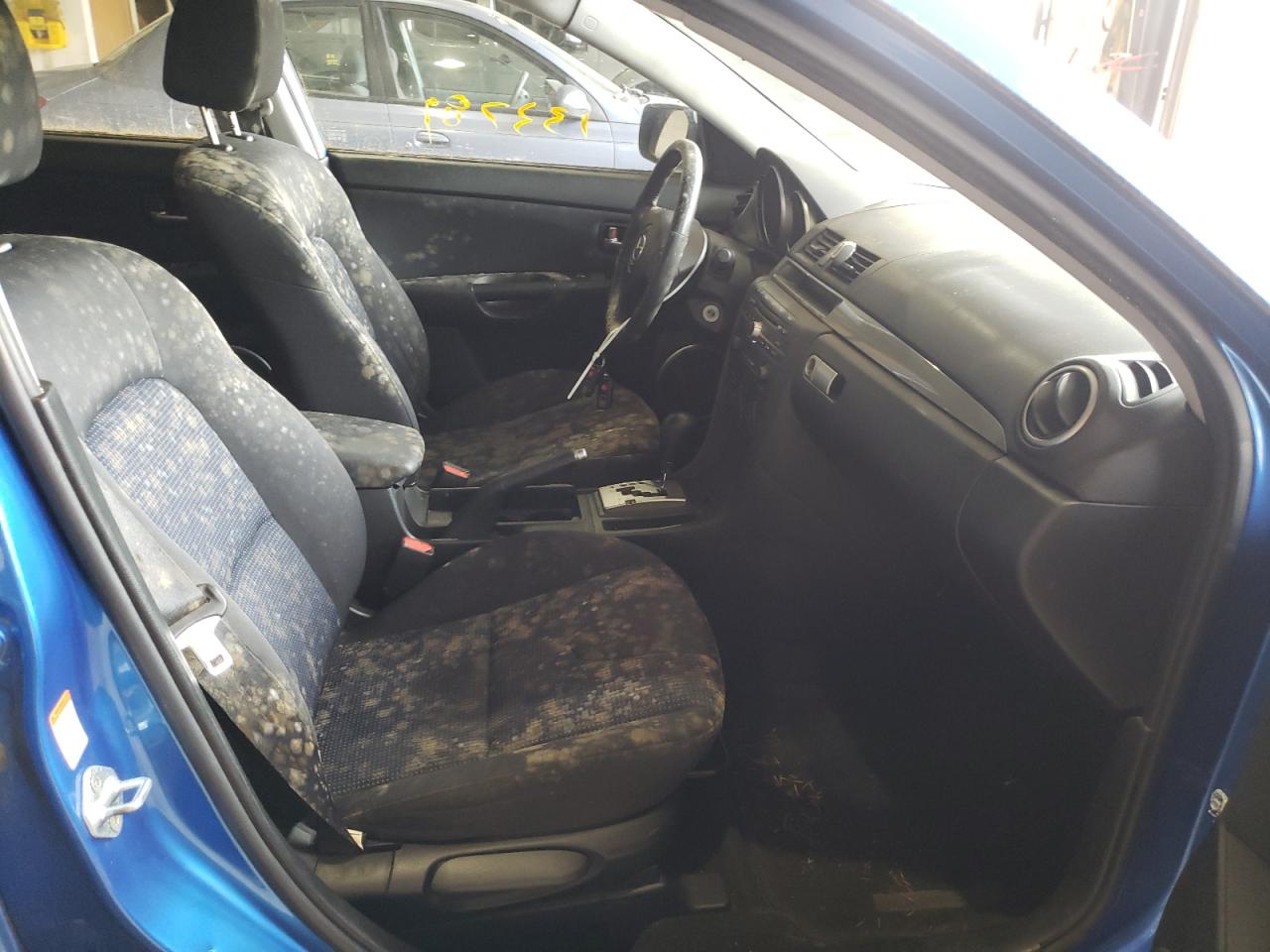 Photo 5 from auction – 2006 MAZDA 3 S with VIN JM1BK324261447789