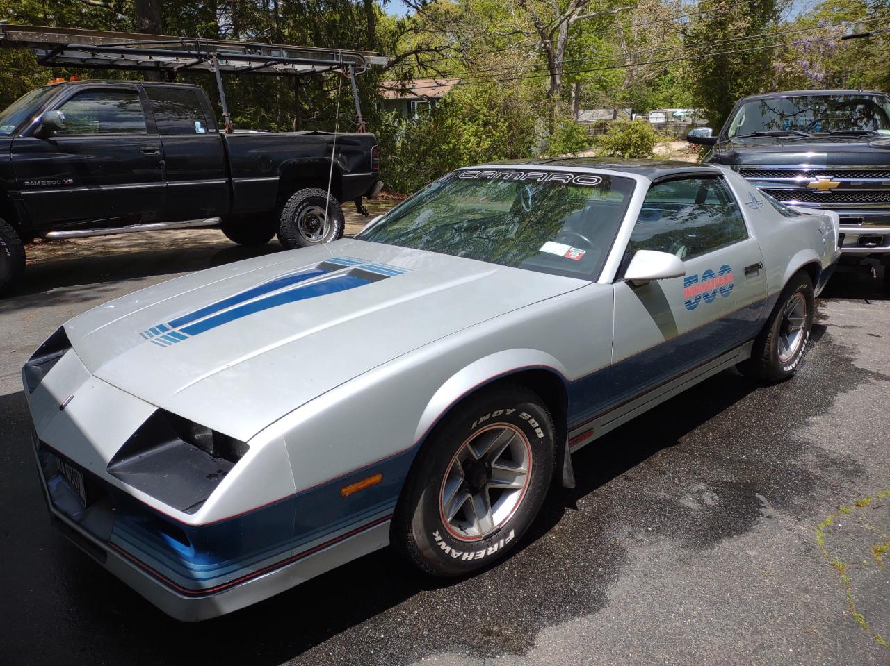 Photo 2 from auction – 1982 CHEVROLET CAMARO with VIN 1G1AP87H9CL140134