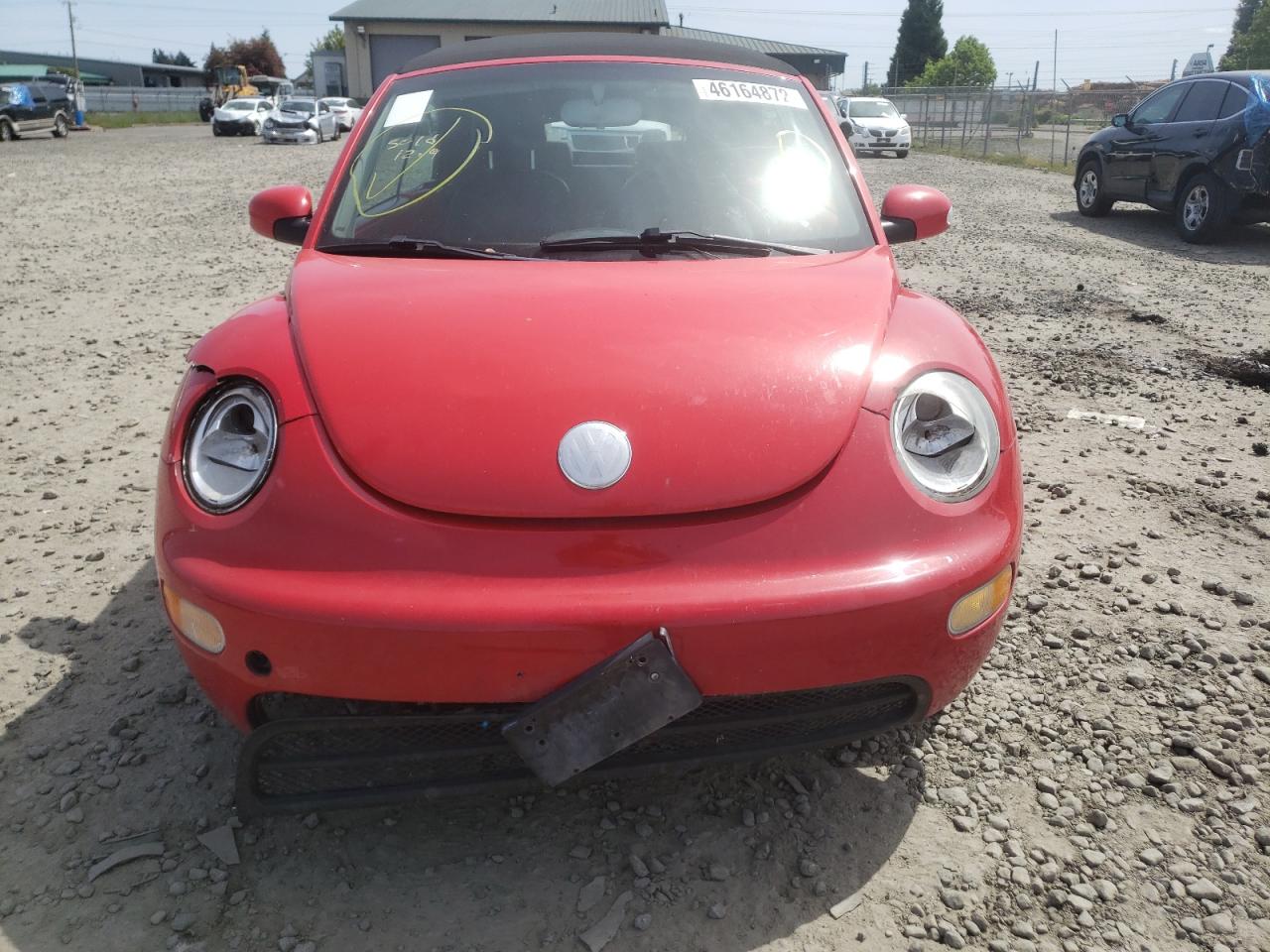 Photo 9 from auction – 2004 VOLKSWAGEN NEW BEETLE with VIN 3VWCM31Y84M333764
