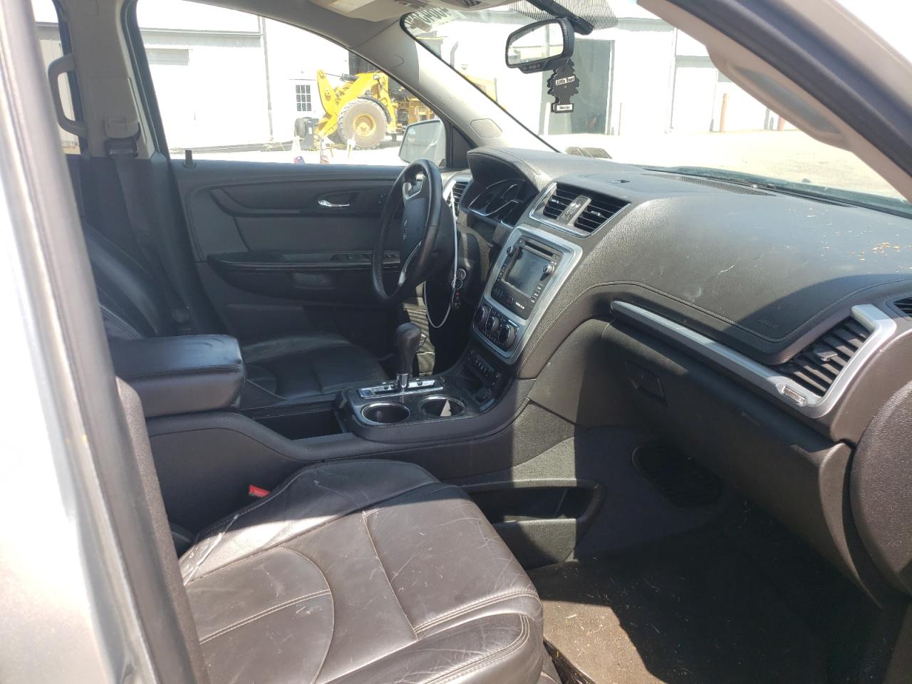 Photo 5 from auction – 2014 GMC ACADIA SLT with VIN 1GKKVRKD6EJ136492