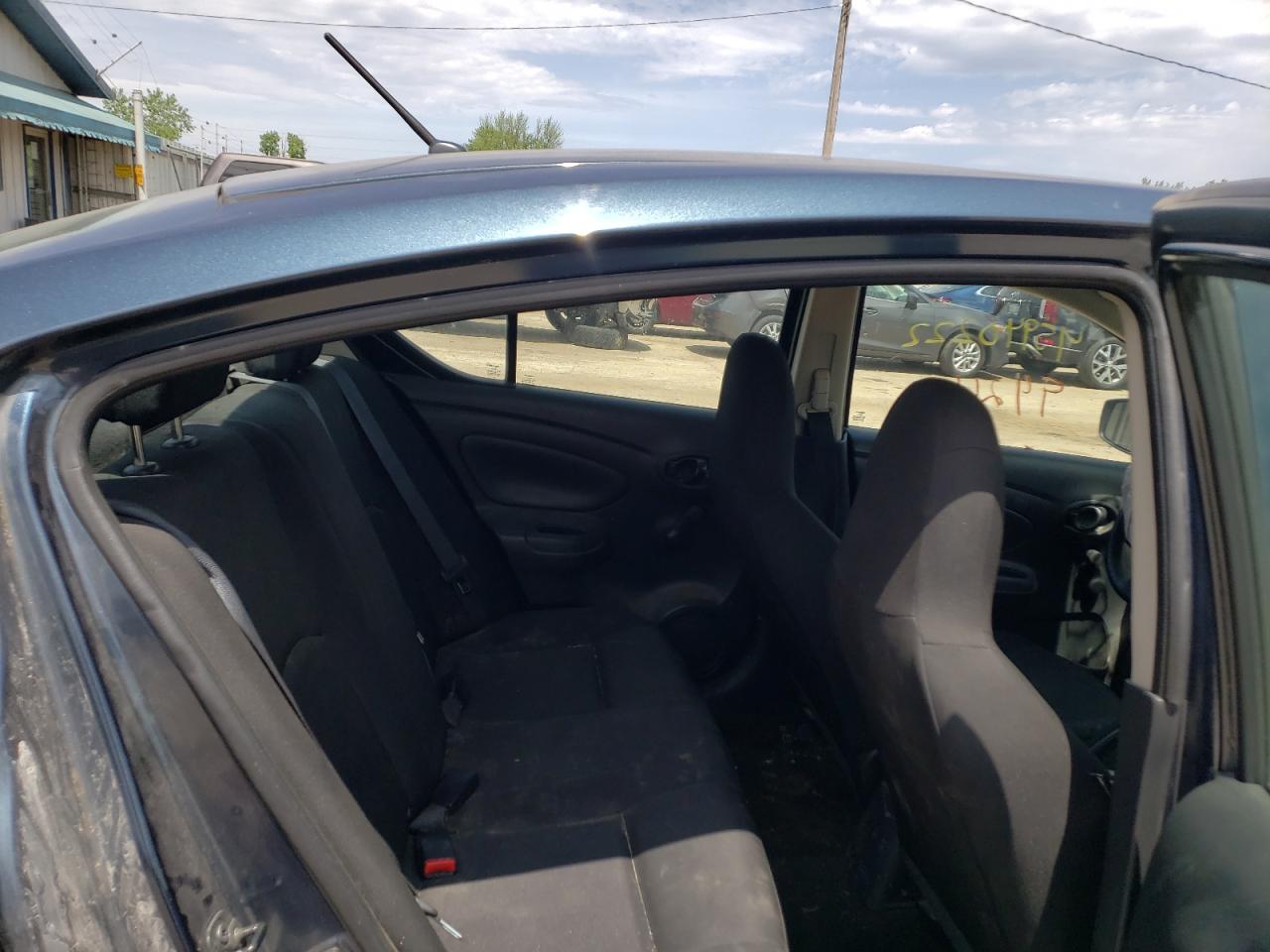 Photo 6 from auction – 2016 NISSAN VERSA S with VIN 3N1CN7AP4GL916604