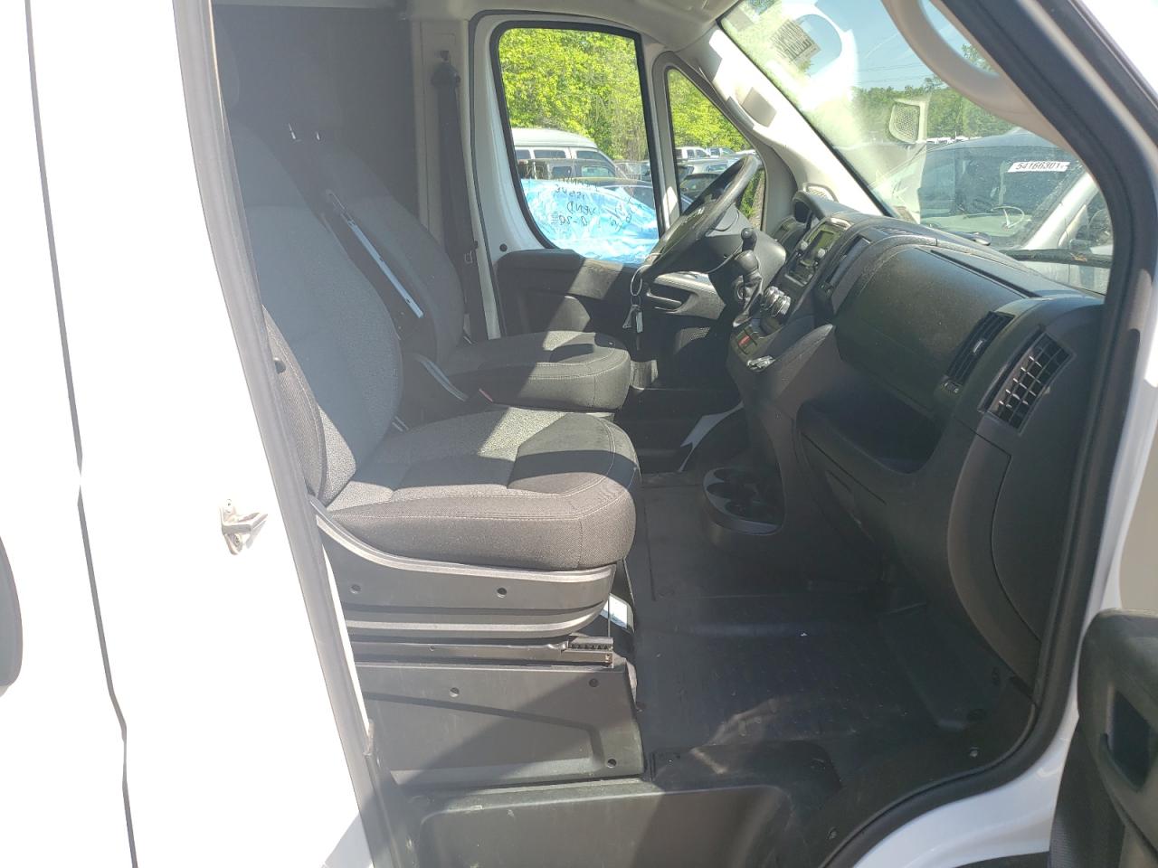 Photo 5 from auction – 2019 RAM PROMASTER with VIN 3C6TRVBG1KE547807